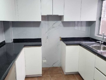 Casa en arriendo mensual en Remodelada, Parque central. (170484), Quilicura - 3 dormitorios, 2 baños