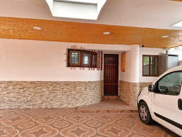 Casa en venta en Atención Empresario (73438), San Miguel - 10 dormitorios, 7 baños