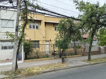 Casa en venta en Av domingo santa maria, Independencia - 3 dormitorios, 2 baños