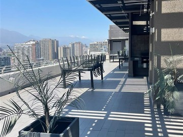 Departamento en venta en Argomedo / Metro Santa Isabel, Santiago - 2 dormitorios, 2 baños