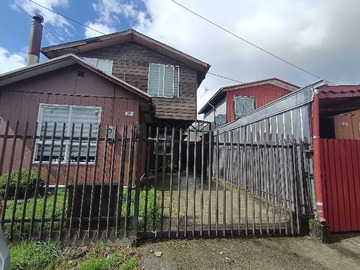 Casa en venta en Espacios Luminosos y Acogedores (171923), Frutillar - 3 dormitorios, 1 baño