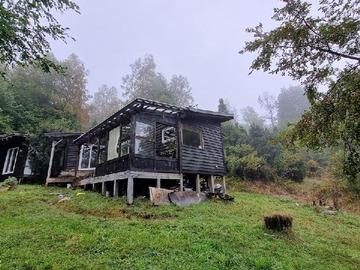 Parcela en venta en Tinquilco, Pucón - 2 dormitorios, 2 baños