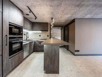 Departamento en venta en Estilo moderno industrial, hermoso departamento 1d/2b/1b, Las Condes - 1 dormitorio, 1 baño