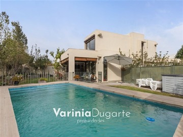 Casa en venta en Condominio Aguas Claras, Piedra Roja, Chicureo, Colina - 4 dormitorios, 4 baños