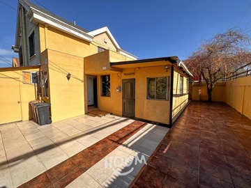 Casa en venta en Alcalde Gabriel Romo, Quilicura - 4 dormitorios, 2 baños