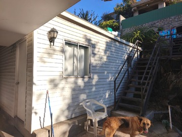 Casa en venta en Manuel Villagra, Viña del Mar - 9 dormitorios, 4 baños