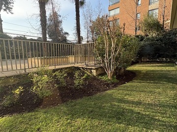 Departamento en venta en hermanos cabot /Las Tranqueras, Las Condes - 3 dormitorios, 2 baños