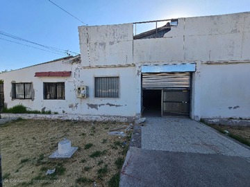 Local Comercial en venta en Oportunidad comercial en centro de Peñaflor (172263), Peñaflor - 3 baños