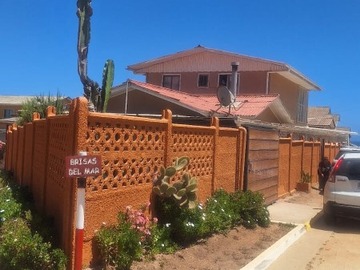 Casa en venta en Condominio rocas de córdova, El Tabo - 7 dormitorios, 5 baños