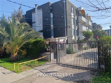 Departamento en venta en Eduardo Castillo Velasco / Metro Los Orientales, Peñalolén - 3 dormitorios, 2 baños