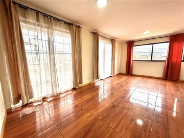 Casa en arriendo mensual en Arriendo casa segundo piso de 2D y 1B en barrio residencial de La Florida, La Florida - 2 dormitorios, 1 baño