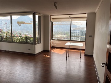 Departamento en venta en Estrella del Norte / Hermanos Cabot, Las Condes - 5 dormitorios, 3 baños