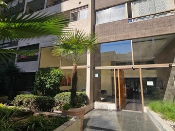 Departamento en venta en Oportunidad venta depto en marin / lira 2400 uf, Santiago - 2 dormitorios, 2 baños