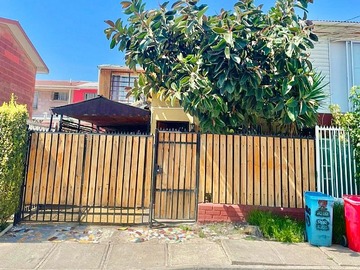 Casa en venta en Villa pie andino, Puente Alto - 4 dormitorios, 1 baño
