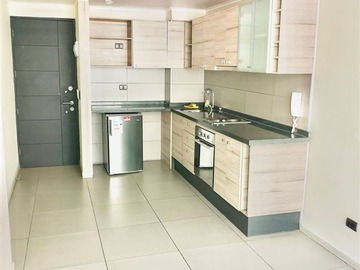 Departamento en venta en A pasos de Metro La Moneda y del Metro Los Heroes, Santiago - 1 dormitorio, 1 baño