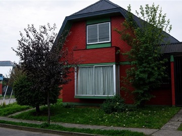 Casa en venta en Amplia y comoda propiedad een venta en temuco sector residencial consolidado, Temuco - 3 dormitorios, 2 baños