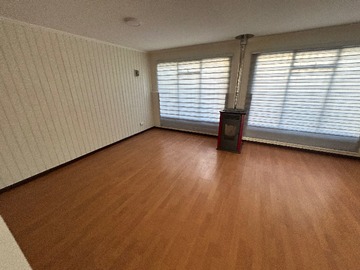 Oficina en arriendo mensual en Casa oficina a 4 cuadras Plaza de Armas (163896), Chillán - 2 baños