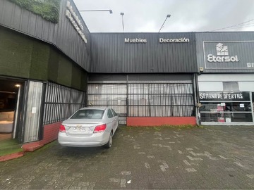 Local Comercial en arriendo mensual en Local Comercial Avda Paicaví 234 M2 Casi Esquina con Ejército - 1 dormitorio, 1 baño