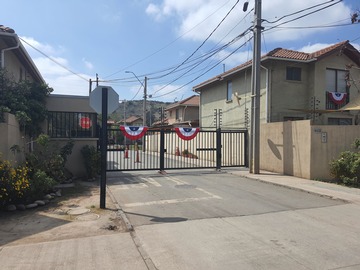 Arriendo Mensual / Casa / San Bernardo