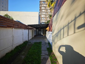 Casa en venta en Casa con Amplios Espacios y Jardín (165439), Chillán - 4 dormitorios, 3 baños