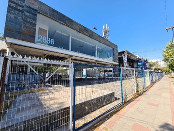 Arriendo Mensual / Local Comercial / Providencia