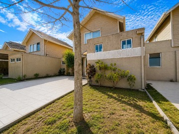 Casa en venta en Vive en la Comodidad de Un Hogar Moderno (174333), Buin - 3 dormitorios, 3 baños