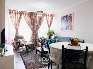 Departamento en venta en Los Clarines, Macul - 3 dormitorios, 2 baños