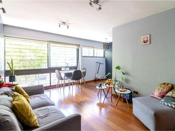 Departamento en venta en Depto con patio en providencia | uso habitacional/comercial, Providencia - 2 dormitorios, 1 baño