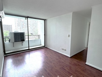Departamento en venta en Tocornal/Santa Isabel, Santiago - 2 dormitorios, 2 baños