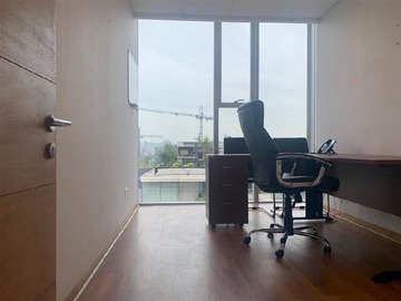 Oficina en venta en Entre calles geronimo de alderete y benito juarez, Vitacura - 1 dormitorio, 1 baño
