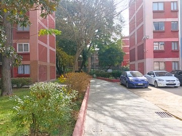 Departamento en venta en Av. Rondizzoni. A 2 cuadras Metro Rondizzoni (175036), Santiago - 3 dormitorios, 2 baños
