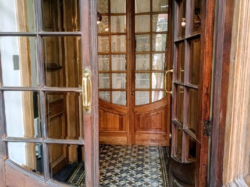Local Comercial en arriendo mensual en Avenida Italia 990, Providencia - 1 baño