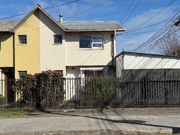 Casa en venta en Casa Amplia y Luminosa con Jardín (177681), San Pedro de la Paz - 3 dormitorios, 2 baños