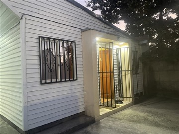 Casa en arriendo mensual en 11 oriente nº 1899, Talca - 6 dormitorios, 1 baño