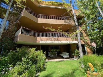 Departamento en venta en Caminio Las Flores con Camino Otoñal, Las Condes - 5 dormitorios, 4 baños