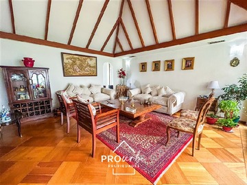 Casa en venta en Los dominicos/sta magdalena sofia/colegio sagrado corazon apoquindo, Las Condes - 5 dormitorios, 4 baños
