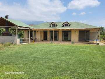 Parcela en venta en Los Queltehues, Olmué, Región de Valparaíso 2330000, Chile, Olmué - 4 dormitorios, 3 baños