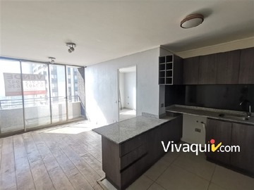 Departamento en venta en A pasos de la estación de metro Carlos Valdovinos, San Joaquín - 2 dormitorios, 2 baños
