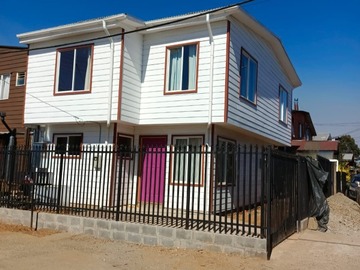 Casa en venta en Los ediles, Valdivia - 2 dormitorios