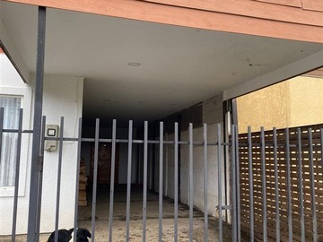 Casa en venta en cercano al colegio y supermercado, Curicó - 4 dormitorios, 2 baños