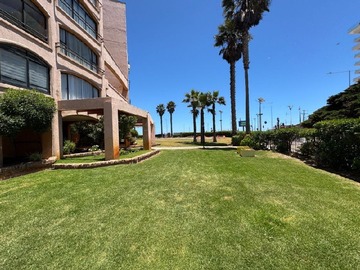 Departamento en venta en Avenida cuatro, Coquimbo - 5 dormitorios, 3 baños