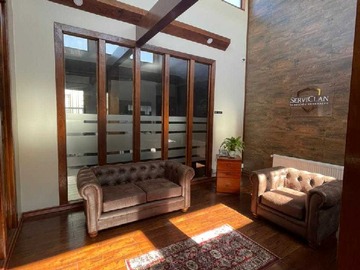 Oficina en venta en Se vende edificio corporativo (25814), Concepción - 7 baños