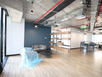 Oficina en arriendo mensual en Metro Manuel Montt // Providencia, Providencia - 5 dormitorios, 6 baños