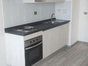 Departamento en venta en Lia Aguirre 384, La Florida, Región Metropolitana de Santiago 8240000, Chile, La Florida - 1 dormitorio, 1 baño