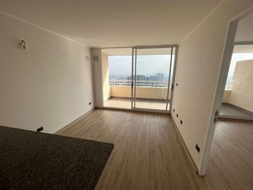 Departamento en venta en Carvajal/Lo Ovalle, La Cisterna - 1 dormitorio, 1 baño