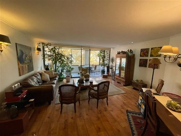 Departamento en venta en Avda. Apoquindo, Las Condes - 5 dormitorios, 3 baños