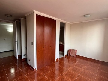 Departamento en venta en Excelente departamento en venta a 3 cuadras de estacion de metro, Santiago - 2 dormitorios, 1 baño