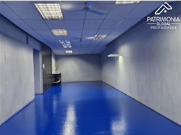 Casa en venta en Cerca de Vicuña Mackenna, Santiago - 1 baño