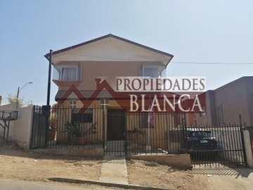 Casa en venta en Villa alemana, Villa Alemana - 3 dormitorios, 2 baños