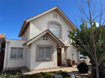 Casa en venta en Linderos-Francisco Krugger, Buin - 4 dormitorios, 3 baños